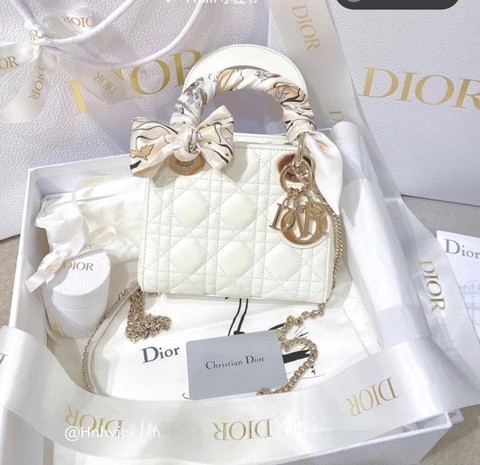 LADY DIOR 미니 백 라떼 까나쥬 양가죽