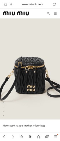 Miu Miu 마테라세 나파 가죽 마이크로 백 5NR018_2FPP_F0002 블랙 M1