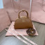 Miu Miu 5BB157 Schwarz Henkeltasche Aus Leder 카라멜 M1