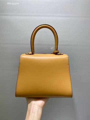Delvaux Brillant MINI 박스 카프 베이지