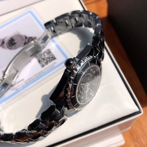 샤넬 J12 와치 33mm