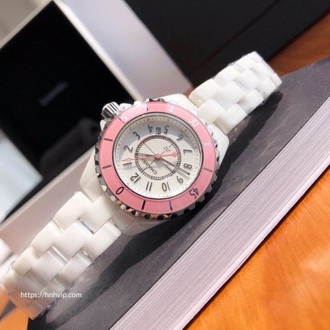 샤넬 J12 와치 33mm