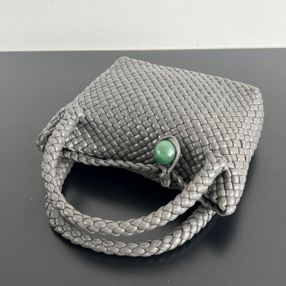 보테가 베네타 스몰 토스카 다크 그레이 776755