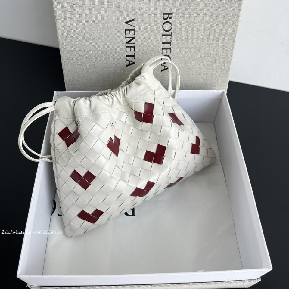 보테가 베네타 미디엄 더스트백 초크/바롤로 796728 32x23x1cm
