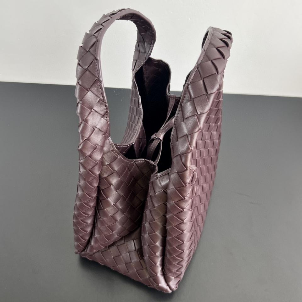 보테가 베네타 미디엄 캄파나 인 바로레 844249V4 33x20x16.5cm