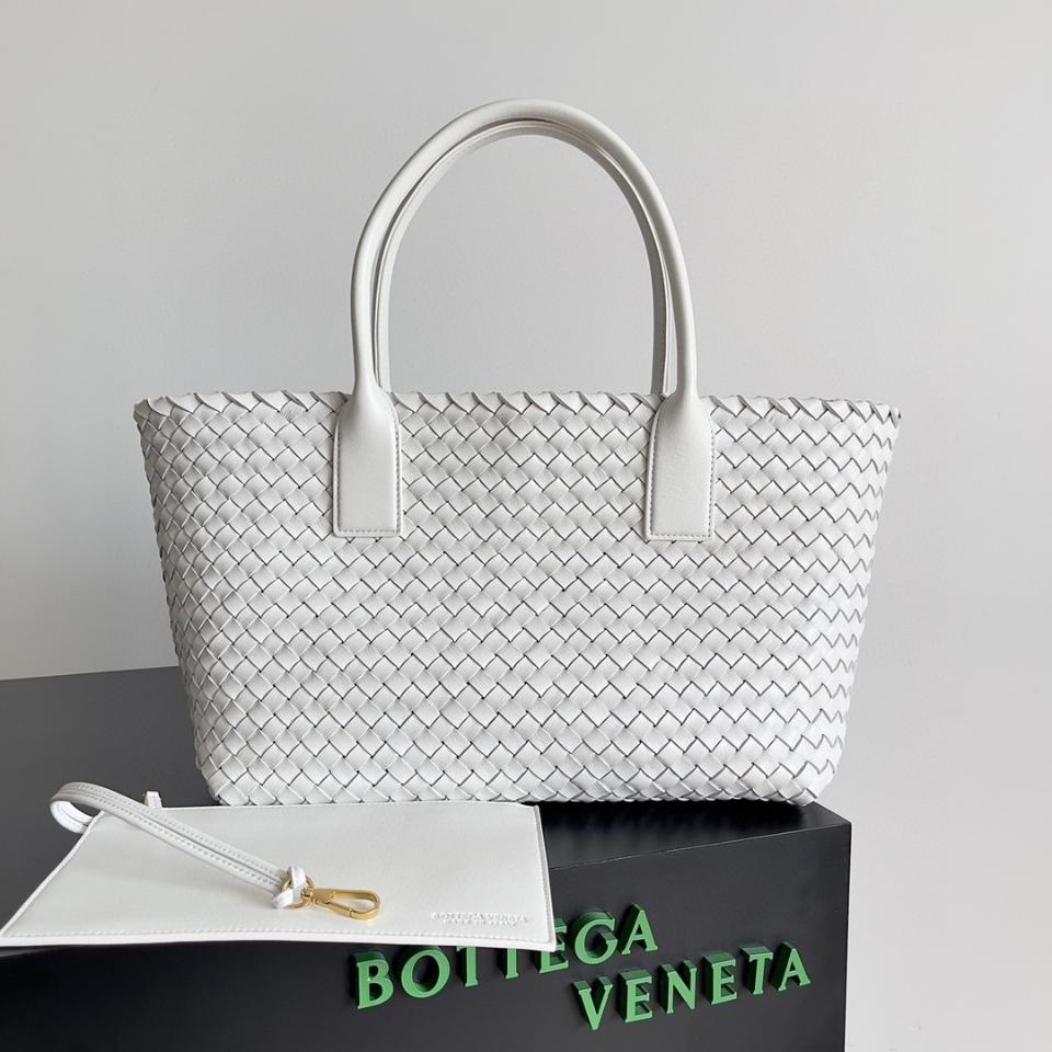 Bottega Veneta 미디엄 카바트 화이트 608810 40x28x16cm