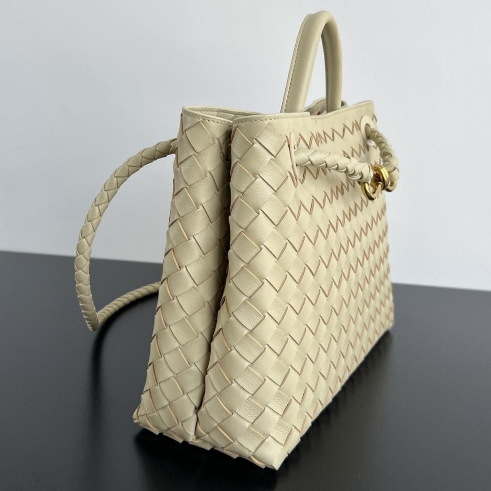 BOTTEGA VENETA 미디엄 안디아모 트래버틴 743572 32x25x11cm