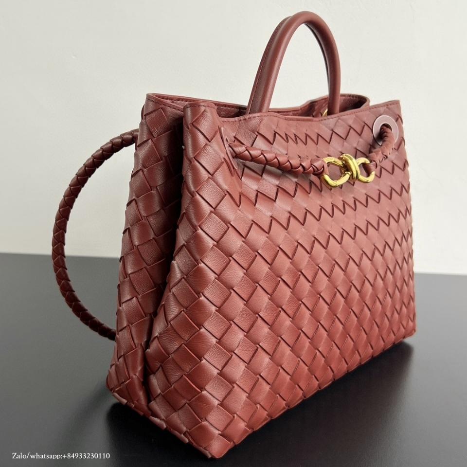 BOTTEGA VENETA 미디엄 안디아모 사펠레 743572 32x25x11cm
