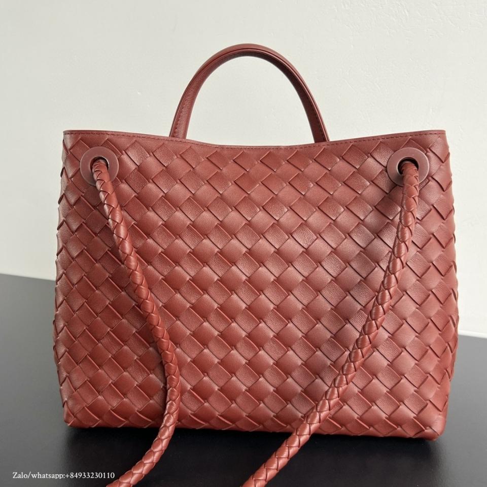 BOTTEGA VENETA 미디엄 안디아모 사펠레 743572 32x25x11cm