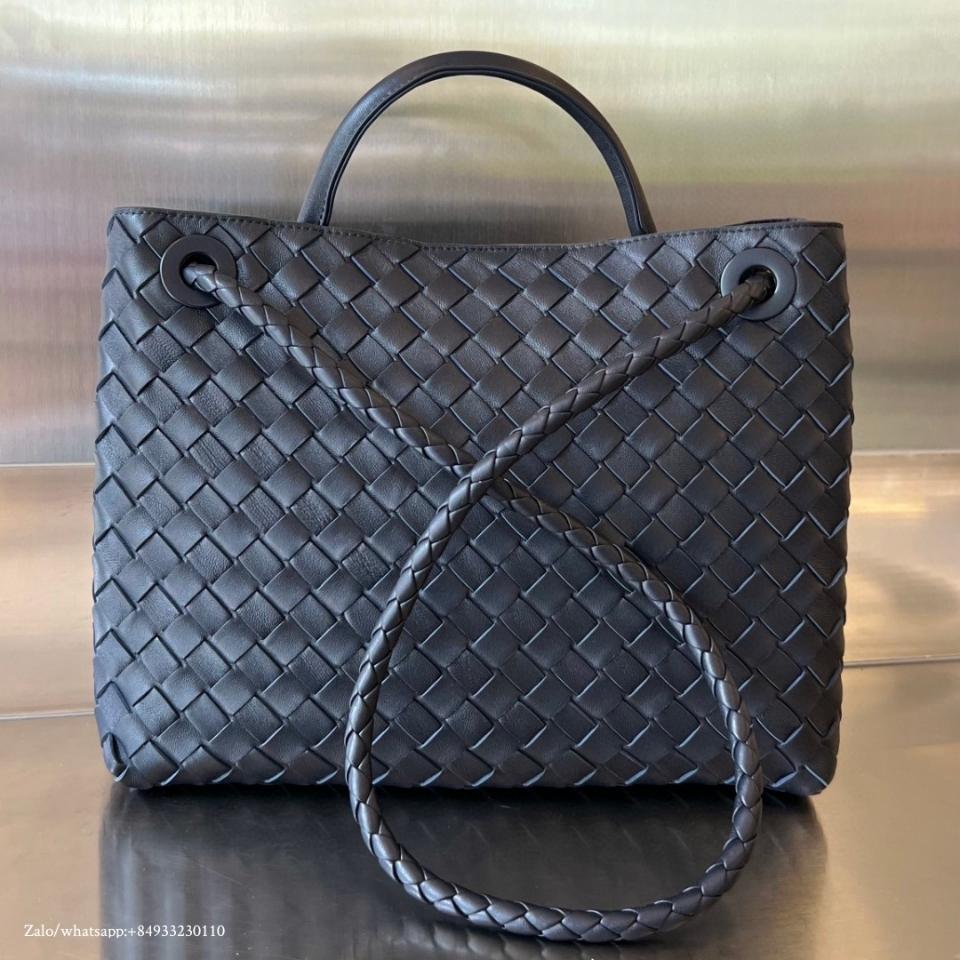 BOTTEGA VENETA 미디엄 안디아모 녹터널 743572 32x25x11cm