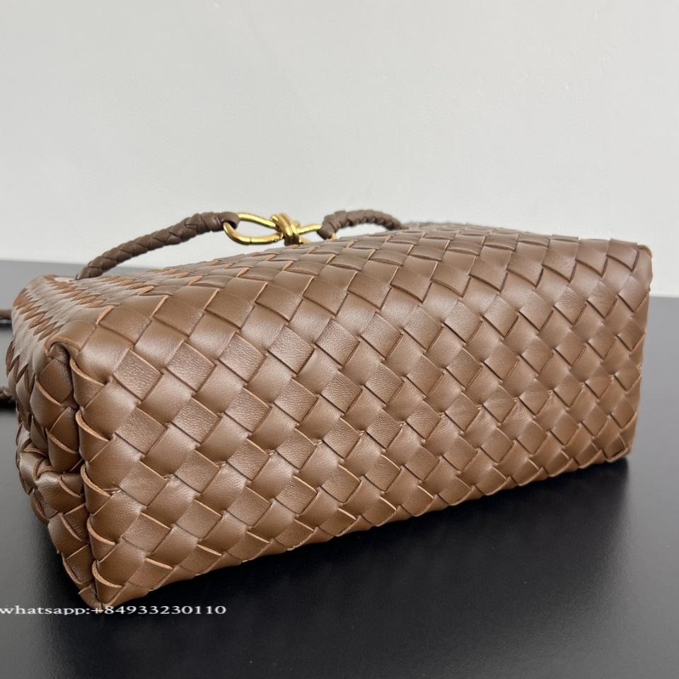 BOTTEGA VENETA 미디엄 안디아모 노치올라 743572 32x25x11cm