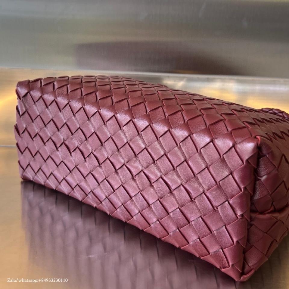 BOTTEGA VENETA 미디엄 안디아모 바롤로 743572 32x25x11cm