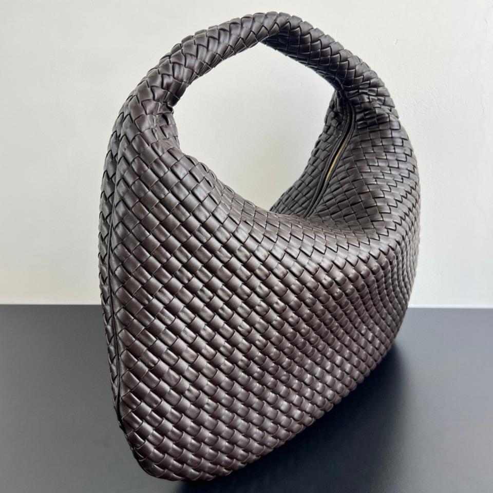 보테가 베네타 맥시 베네타 폰단트 백 856739V6 59x39x6cm
