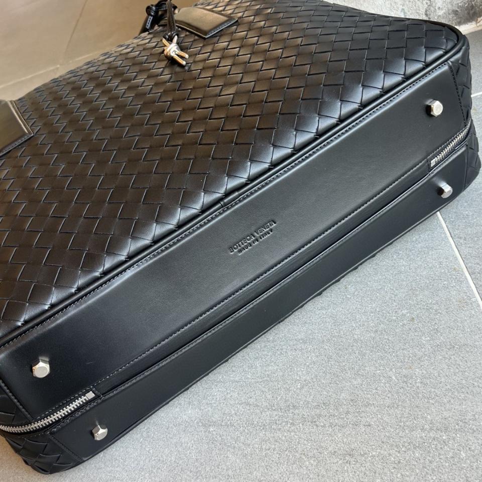보테가 베네타 라지 겟어웨이 위켄더 블랙 765620 50.5cm x 41.5cm x 15cm
