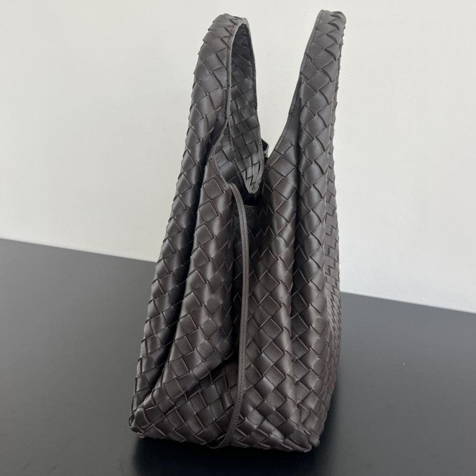 보테가 베네타 라지 캄파나 폰단트 844250V4 39x25x18.5cm