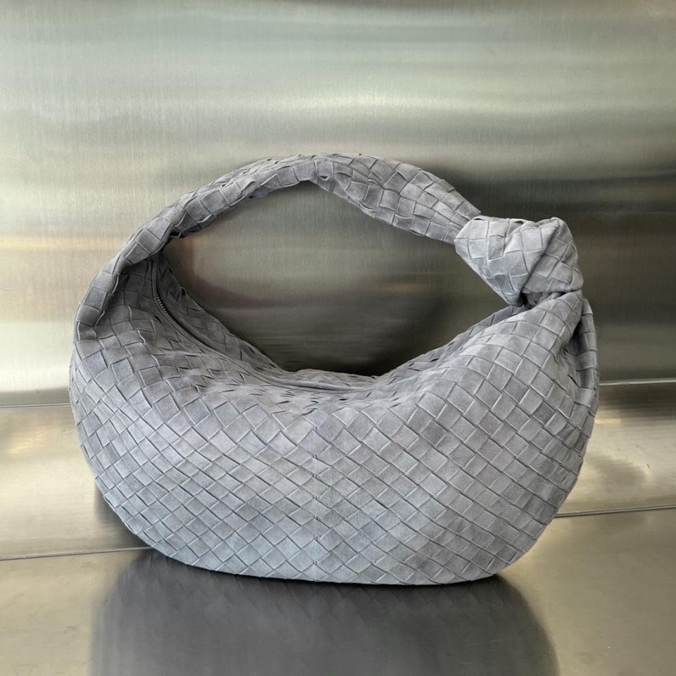 보테가 베네타 조디 다크 그레이 스웨이드 600261 48x40x16cm