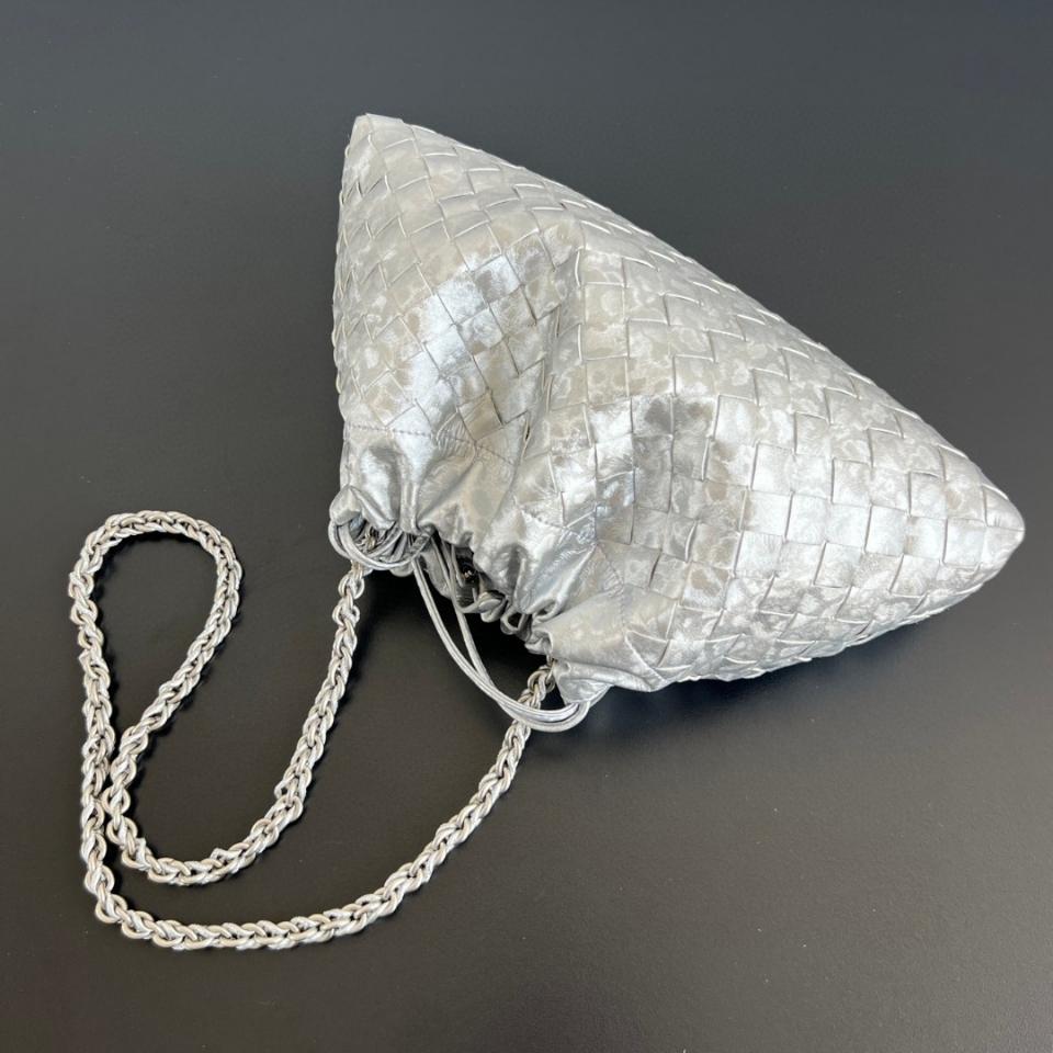 보테가 베네타 더스트백 노테 실버 844626V5 33x19x8cm