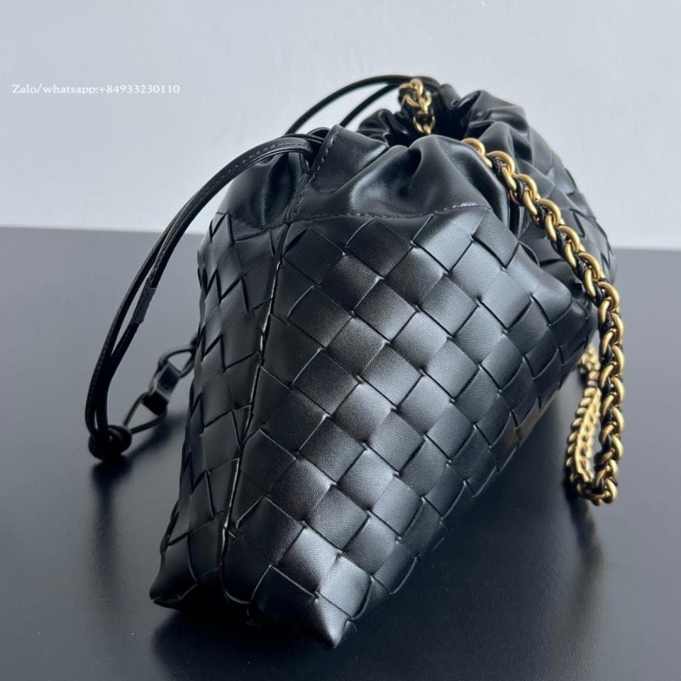 BOTTEGA VENETA 더스트백 노떼 블랙 839394 33x19x8CM