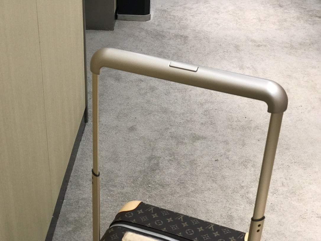 루이비통 호라이즌 55 모노그램 캔버스