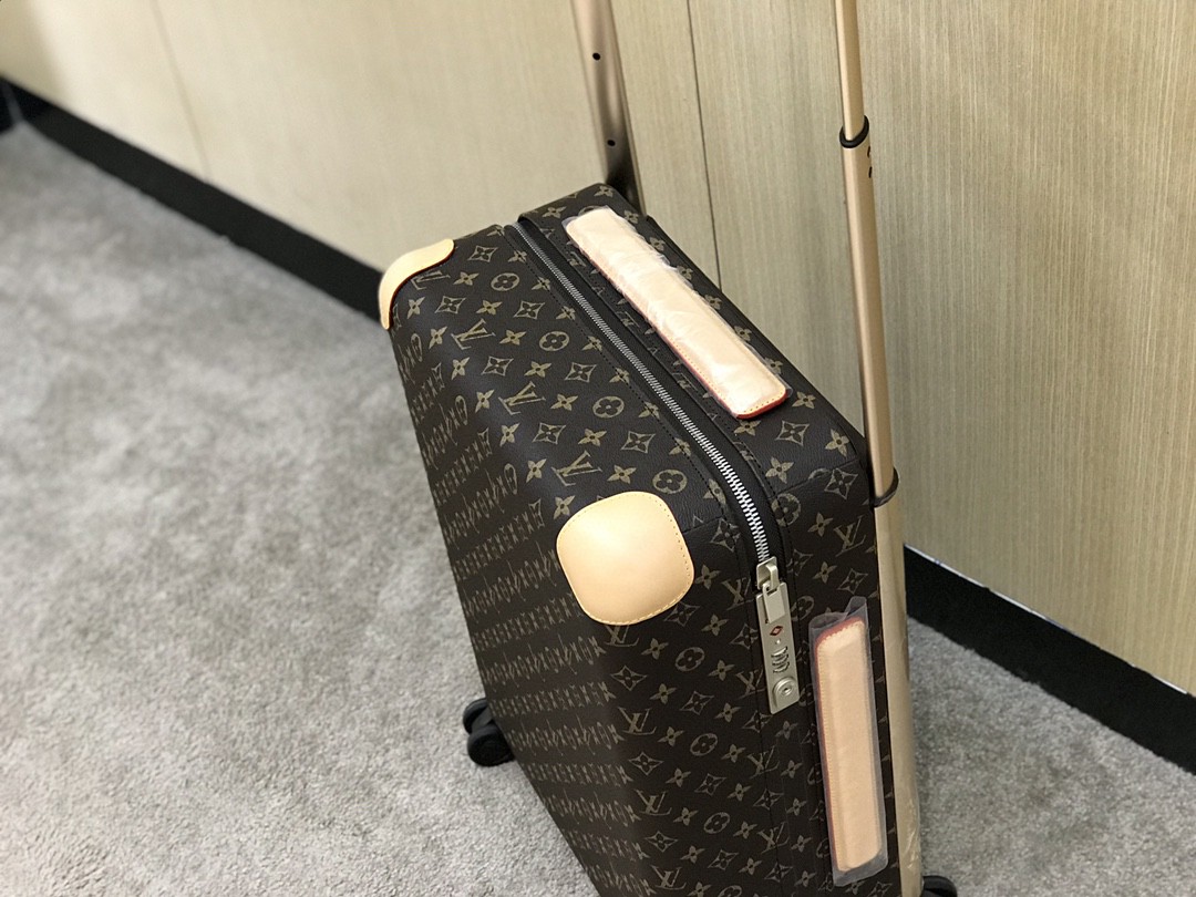 루이비통 호라이즌 55 모노그램 캔버스