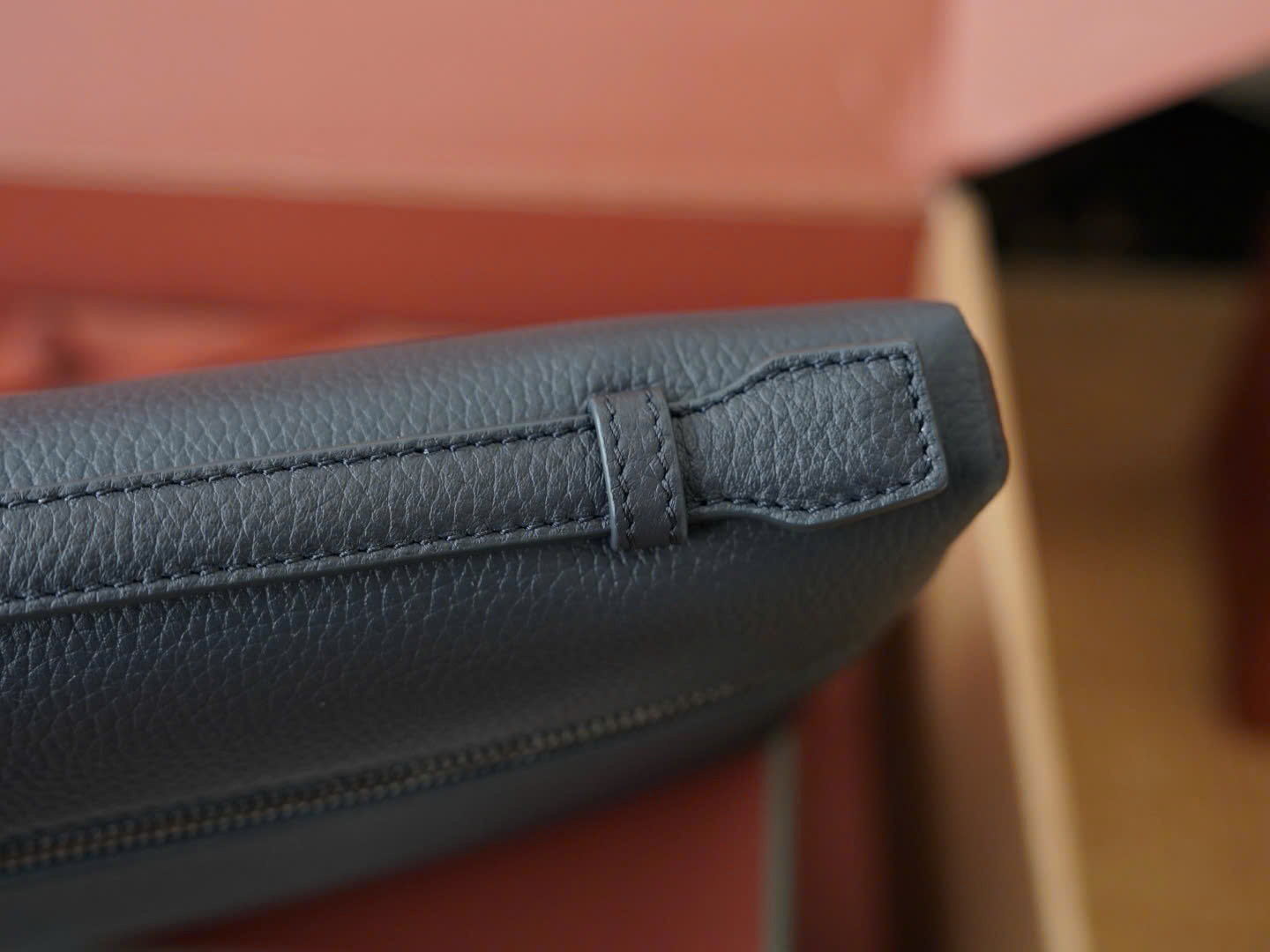 로로피아나 Extra Pouch L29 남성용 가죽 클러치백
