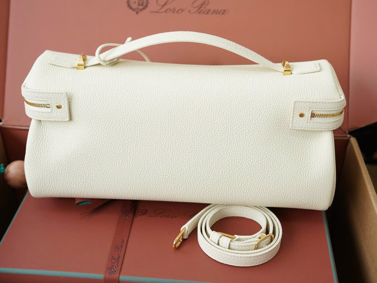 Extra Softy Bag L33 핸드백