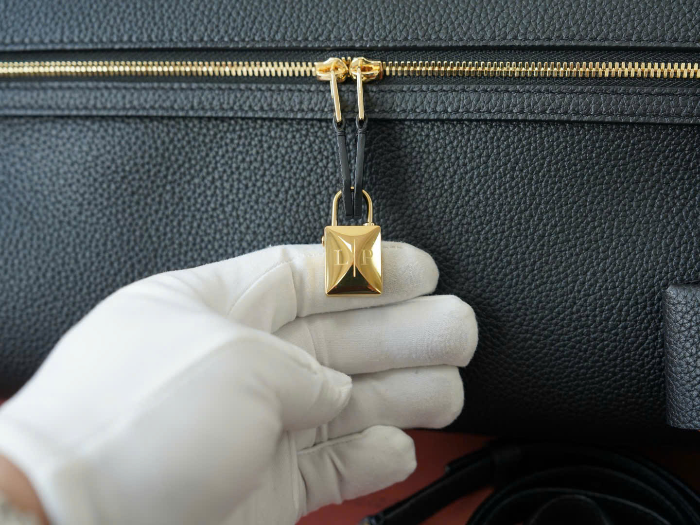 Extra Softy Bag L33 핸드백