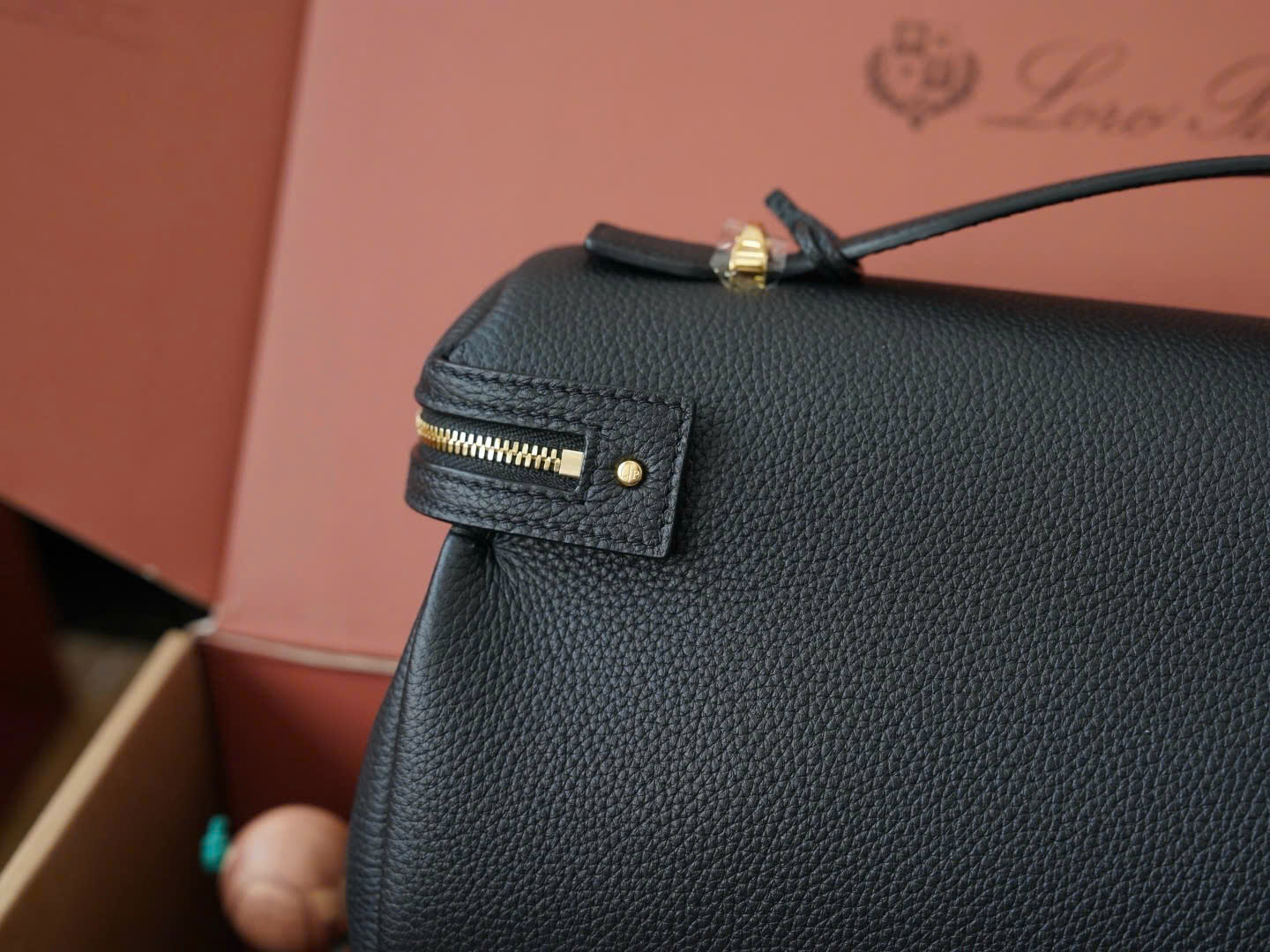 Extra Softy Bag L33 핸드백