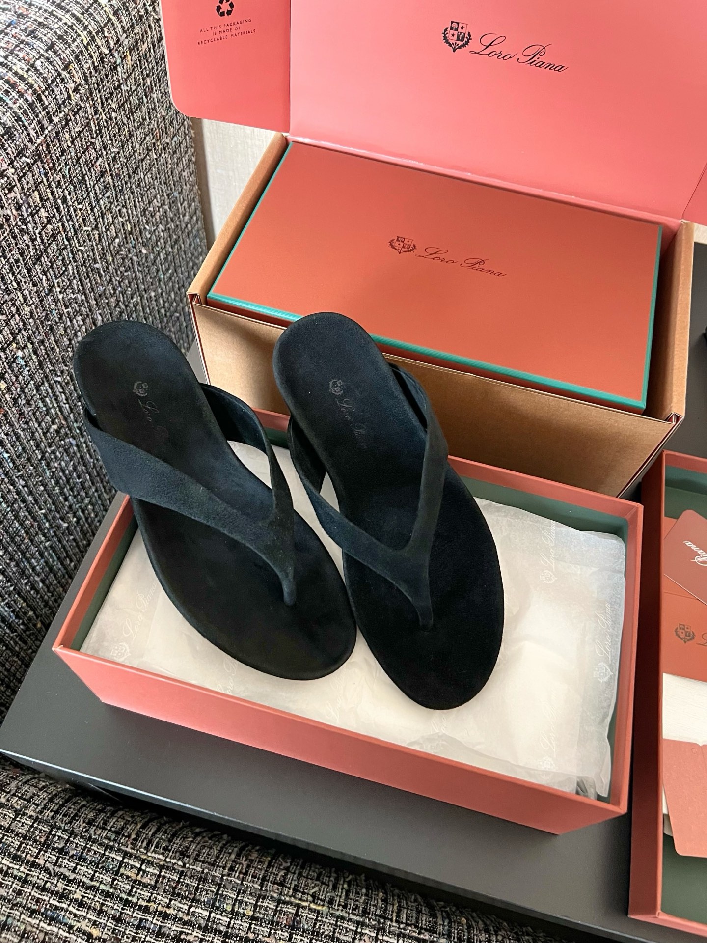 Loro Piana Ida 스웨이드 고트스킨 라운드 토 플랫 조리