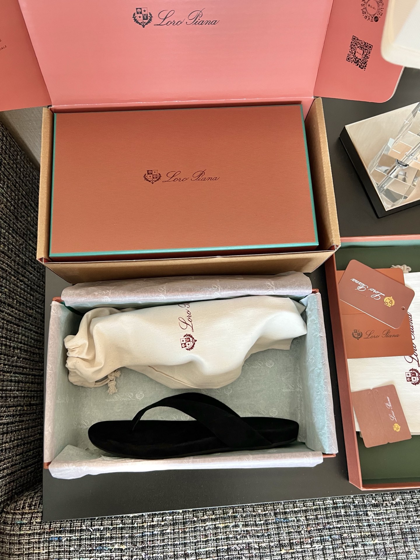 Loro Piana Ida 스웨이드 고트스킨 라운드 토 플랫 조리