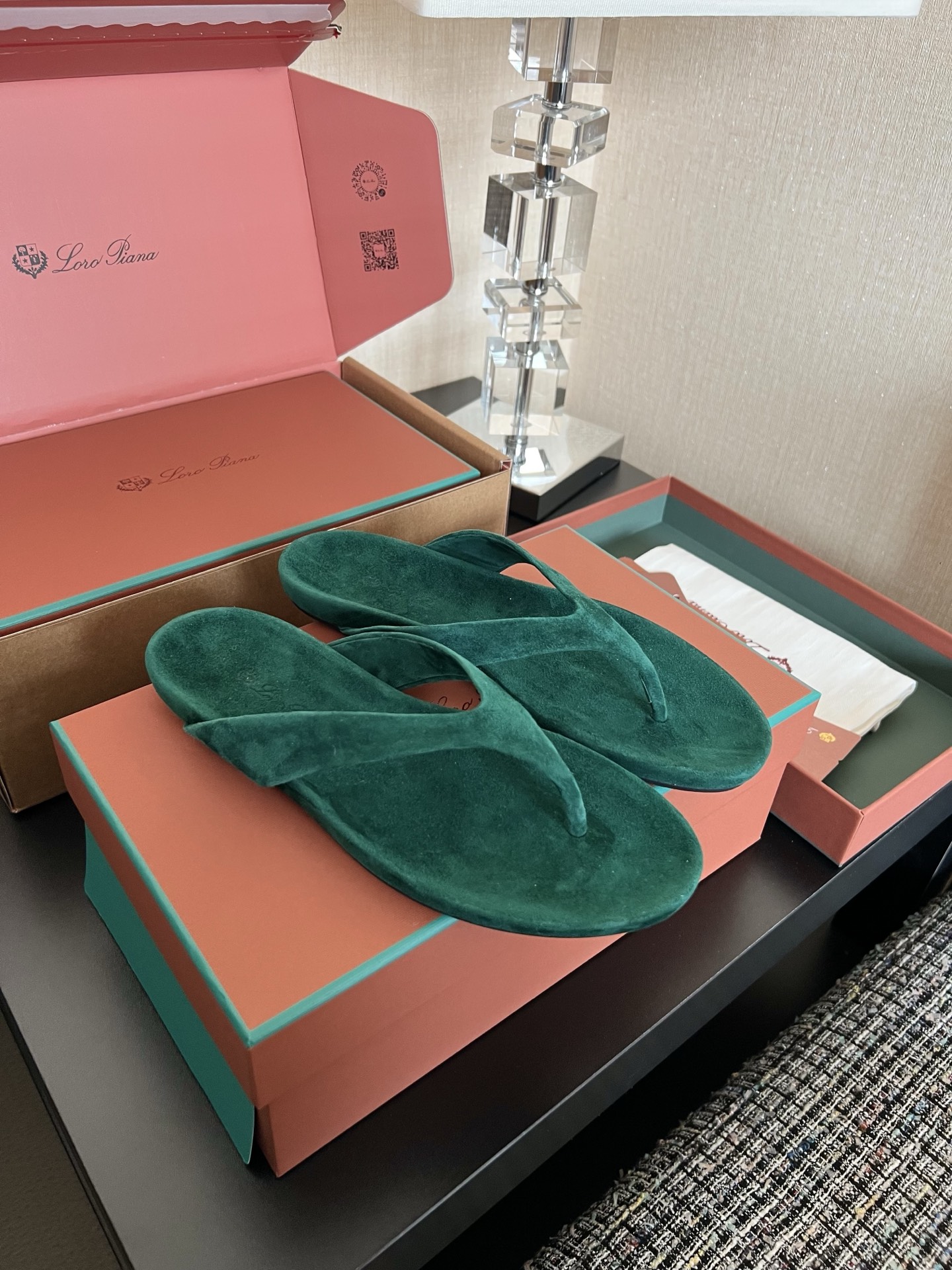Loro Piana Ida 스웨이드 고트스킨 라운드 토 플랫 조리