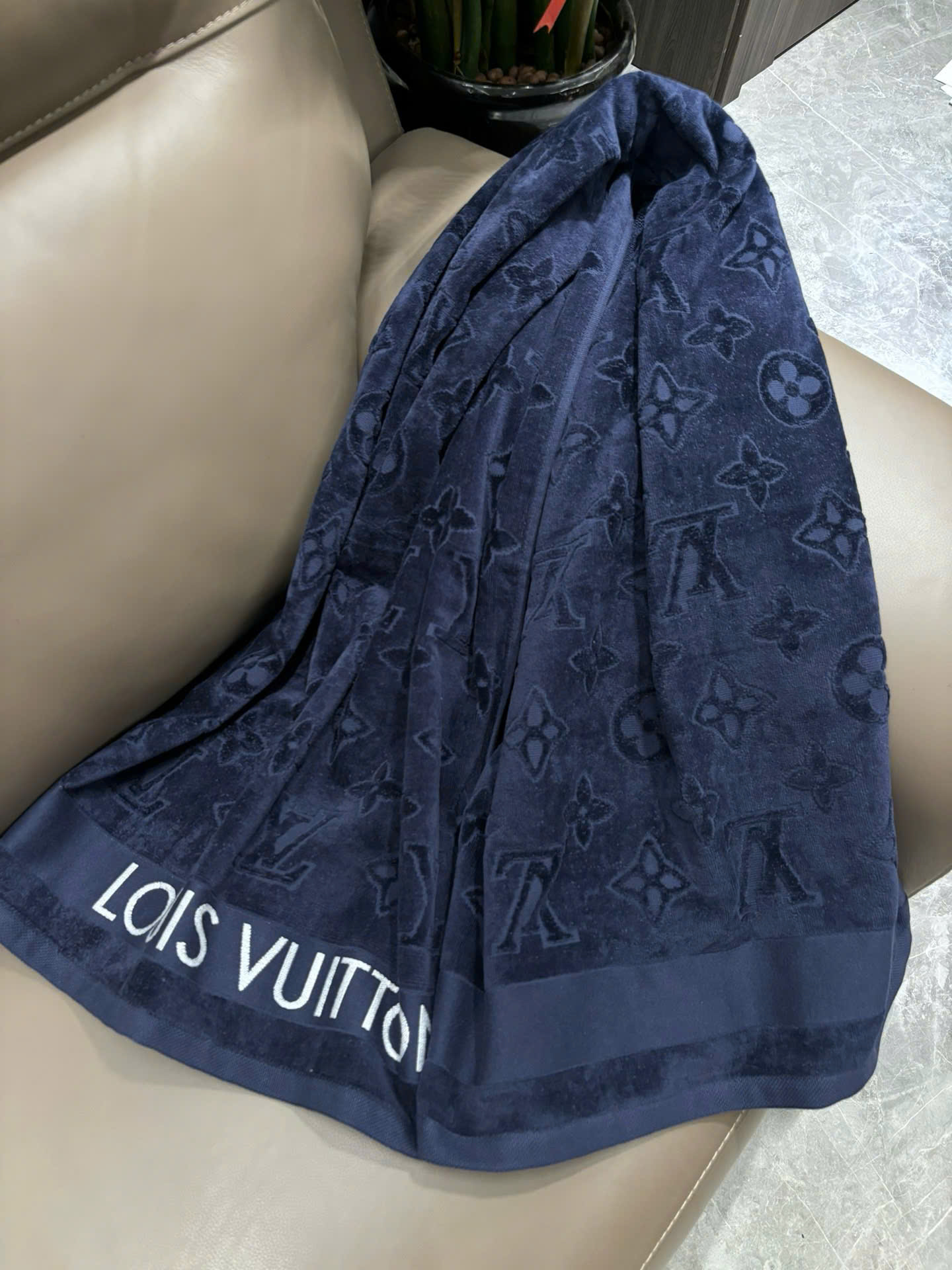 루이비통 LVacation 비치 타월 1PCS
