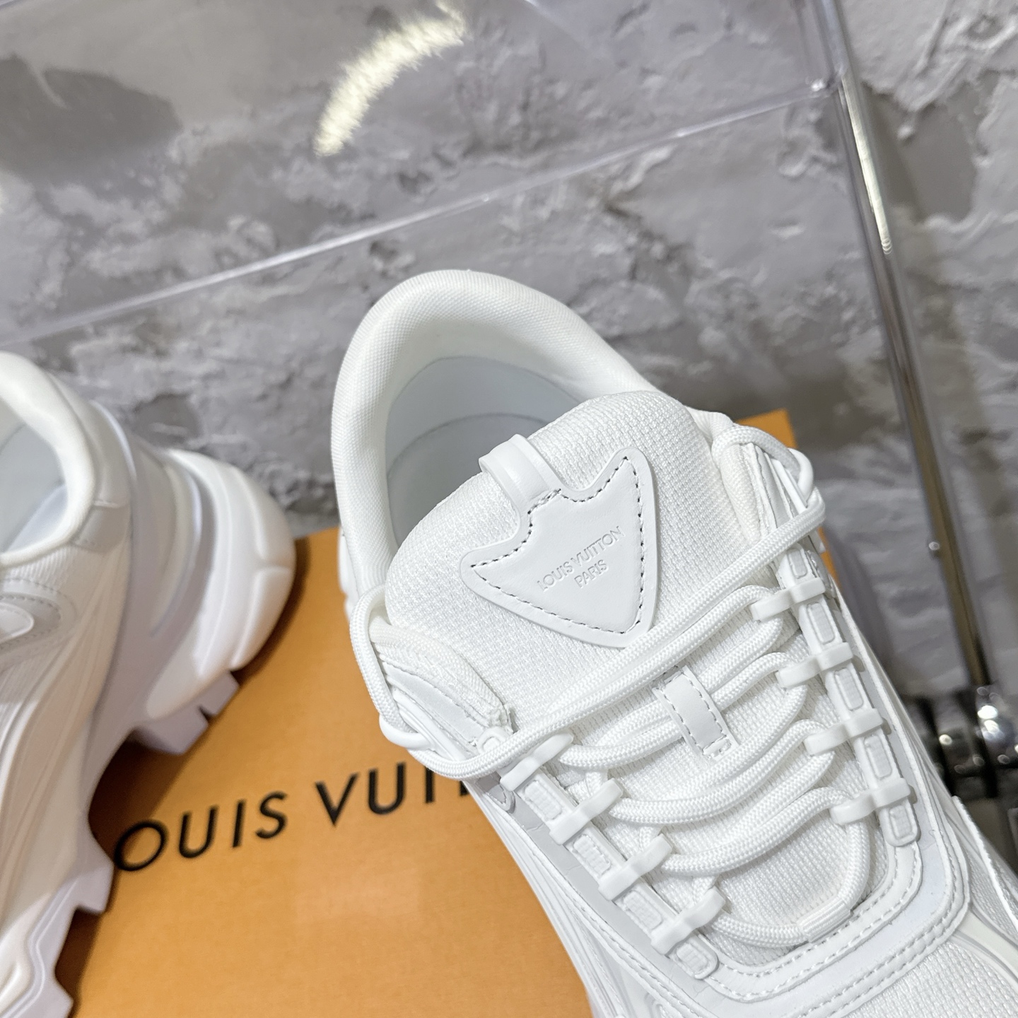 LV Runner Summit 26fw 신상 아웃도어 운동화  등산화