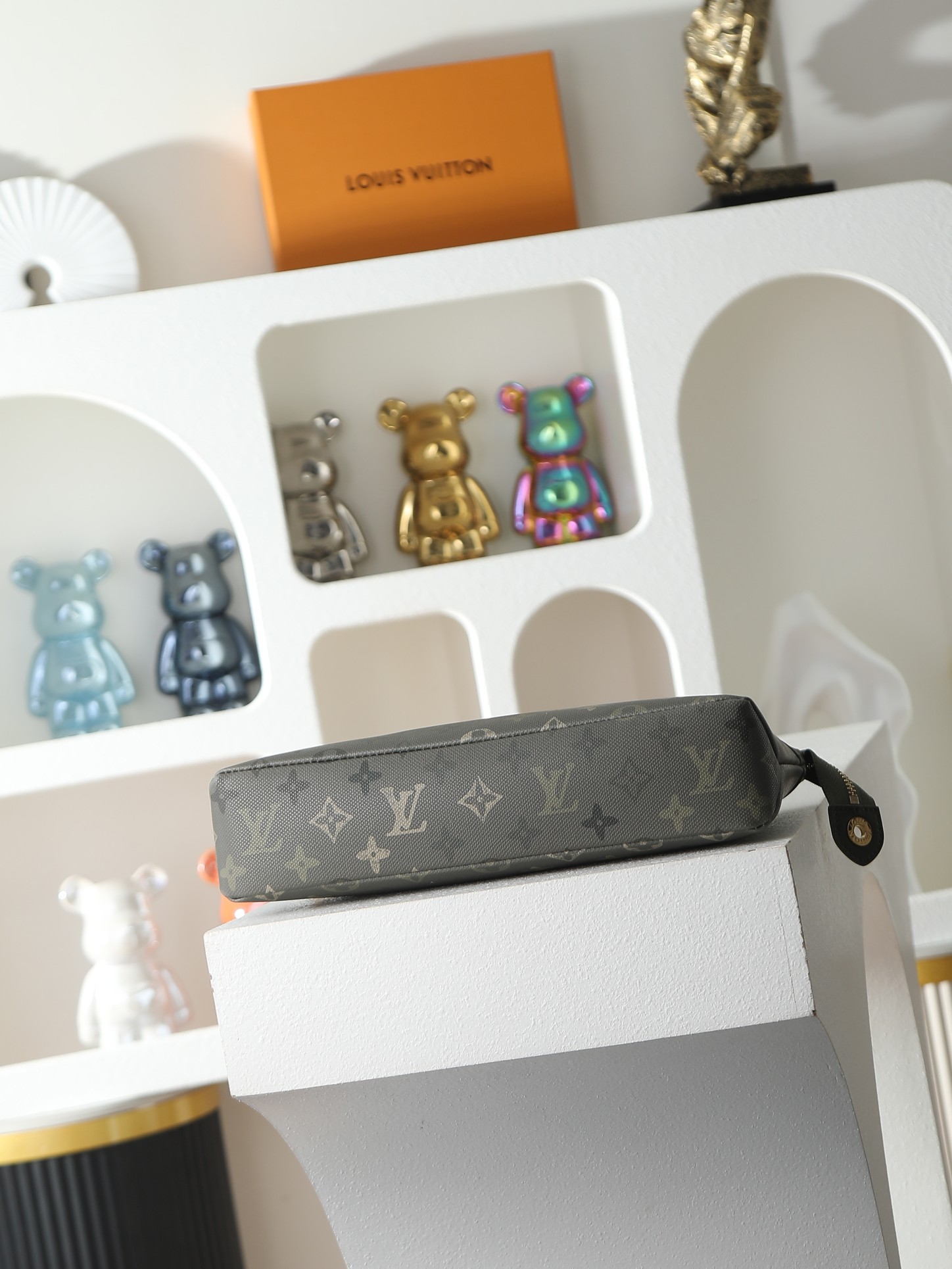 루이비통 M26970 Pochette Voyage Souple