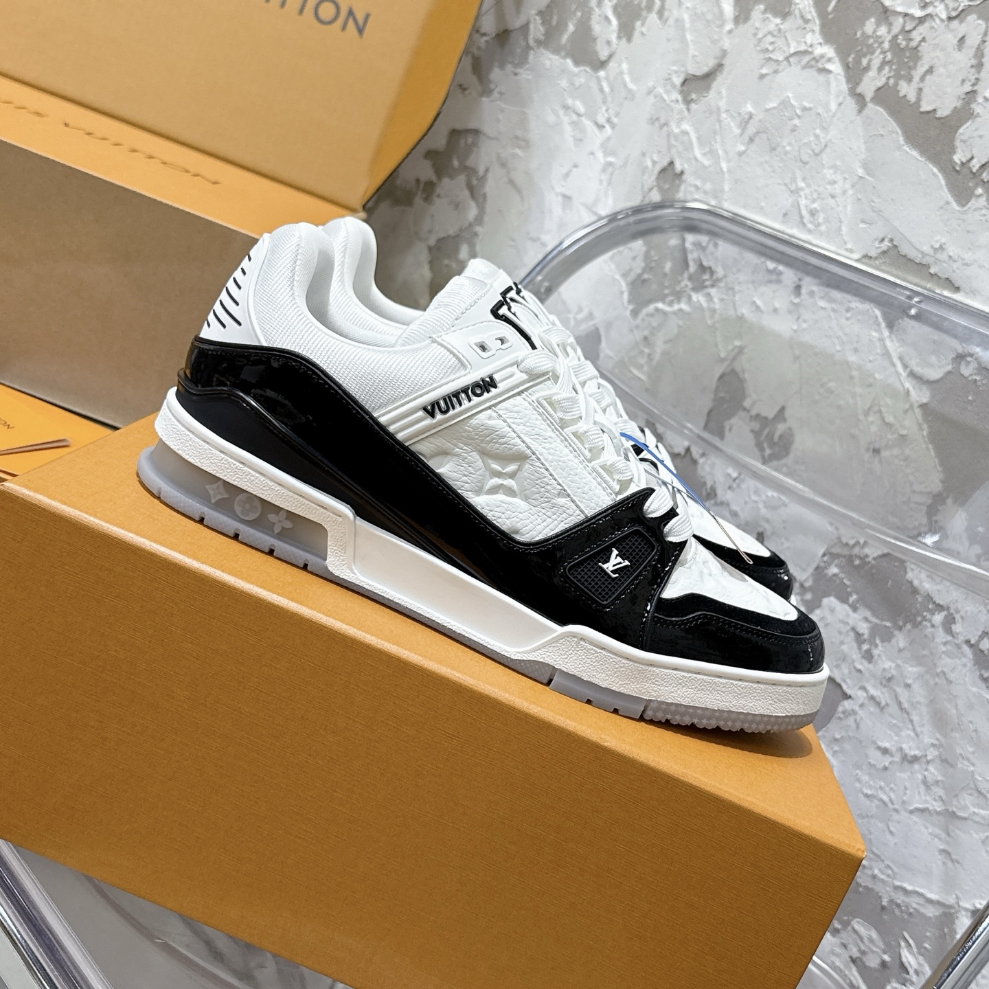 루이비통 LV Trainer 스타일 남성용 로우탑 스니커즈