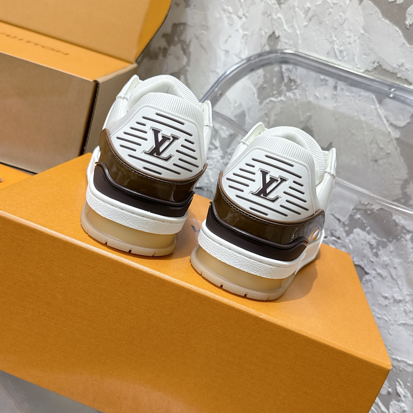 루이비통 LV Trainer 스타일 남성용 로우탑 스니커즈