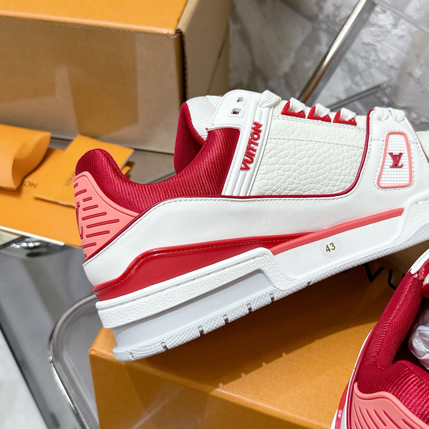 루이비통 LV Trainer 스타일 남성용 로우탑 스니커즈