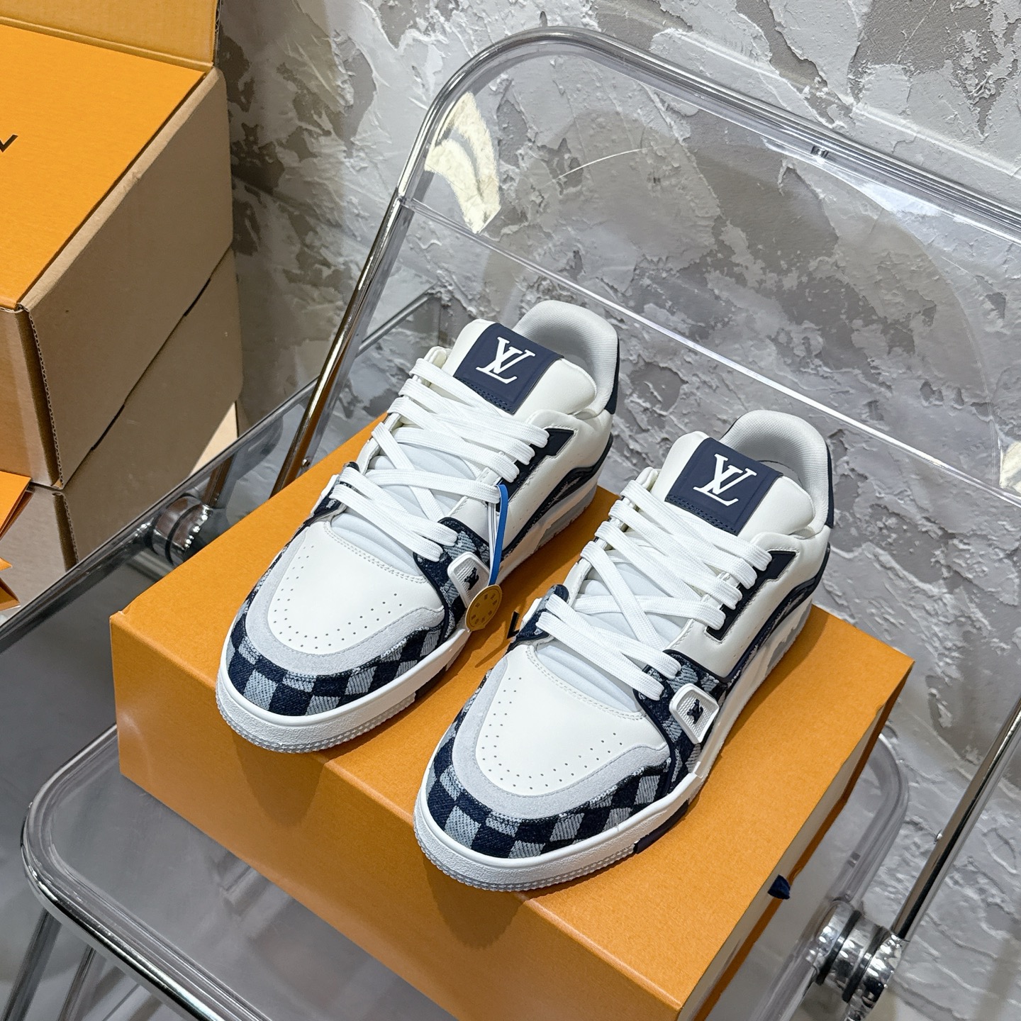루이비통 LV Trainer 스타일 남성용 로우탑 스니커즈