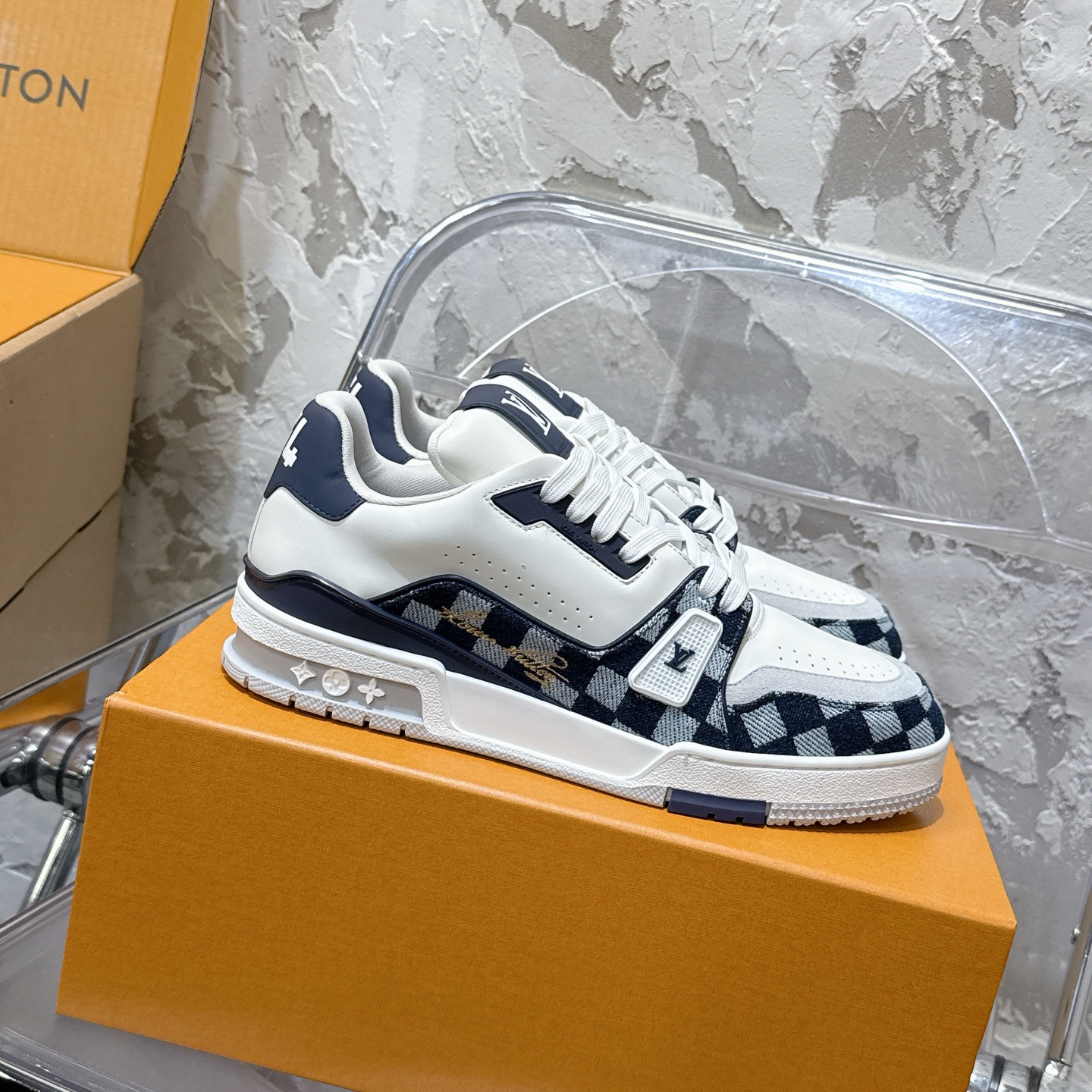 루이비통 LV Trainer 스타일 남성용 로우탑 스니커즈