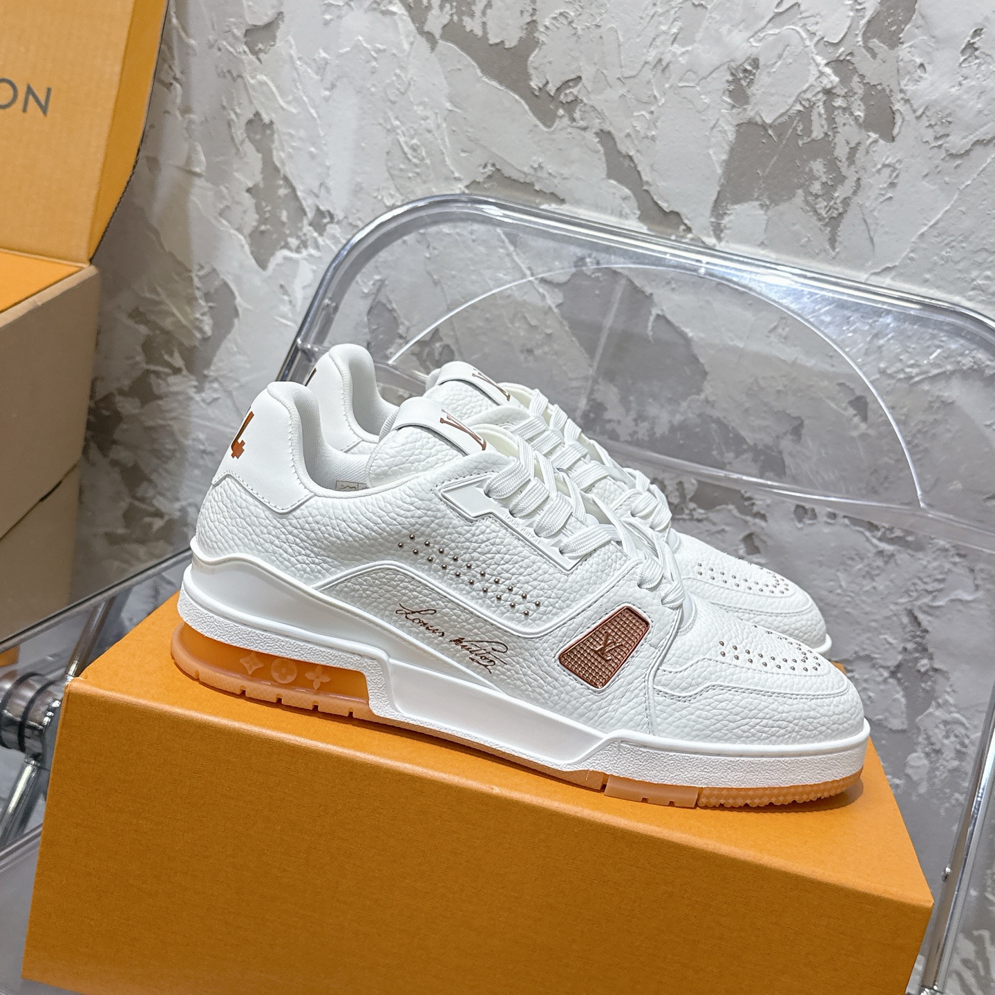 루이비똥 LV trainer 시리즈 캐주얼 스니커즈