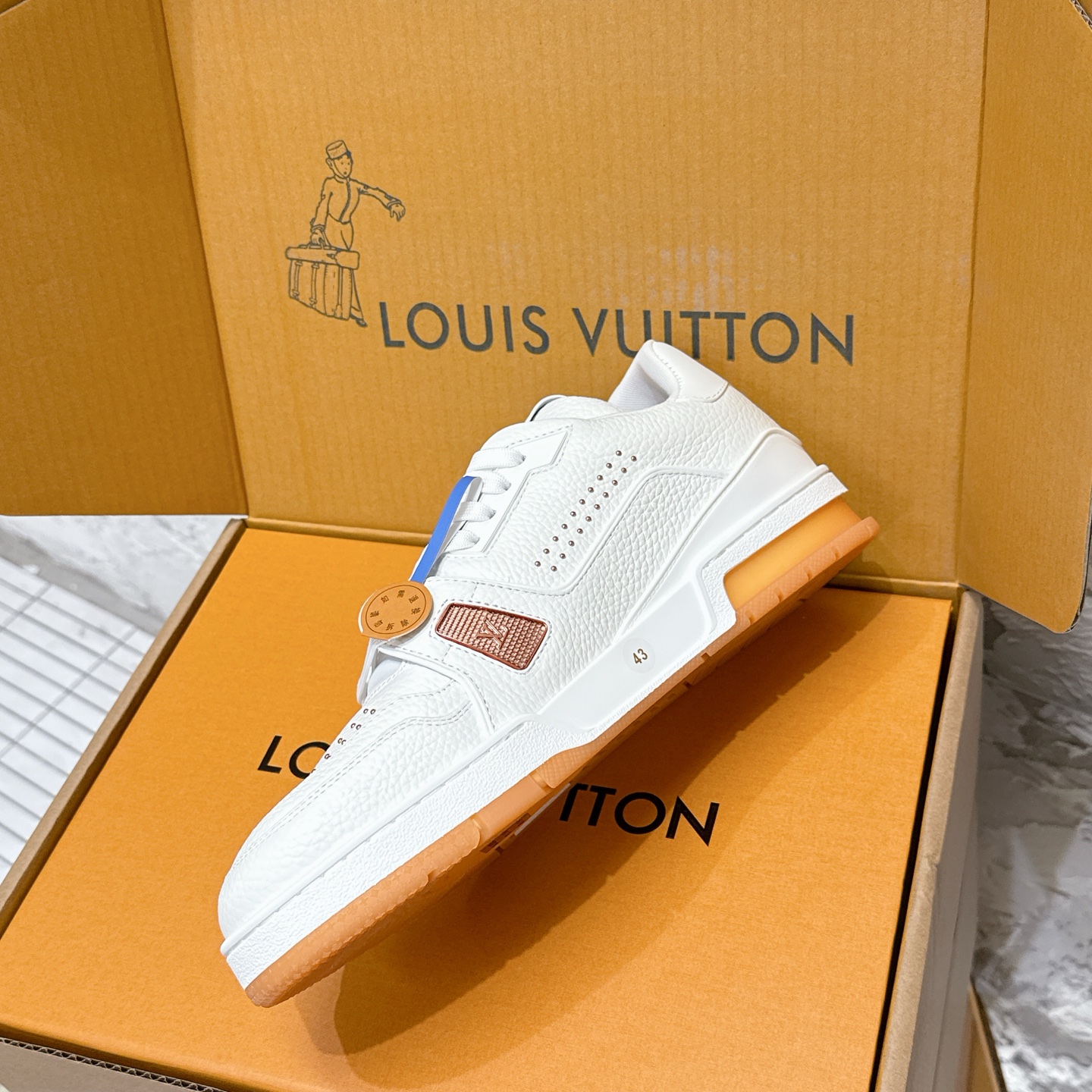 루이비똥 LV trainer 시리즈 캐주얼 스니커즈