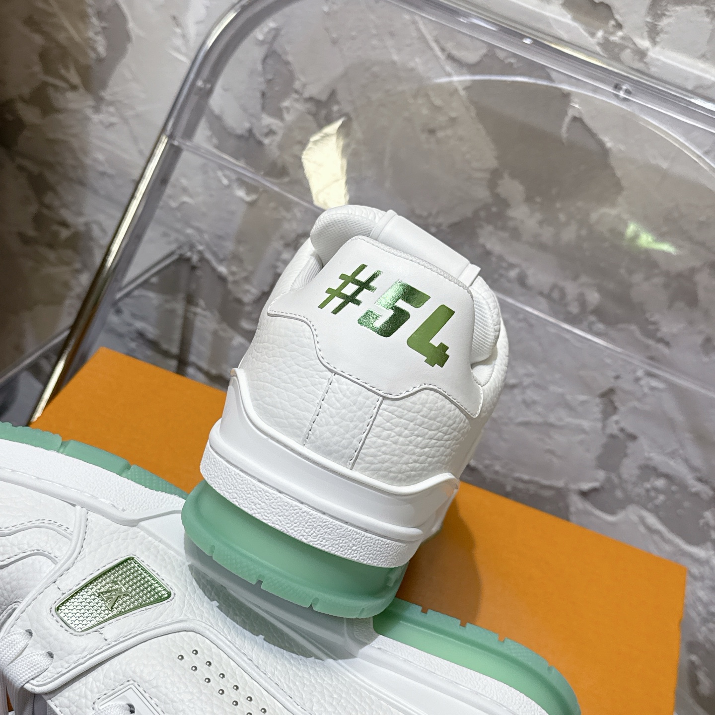 루이비똥 LV trainer 시리즈 캐주얼 스니커즈