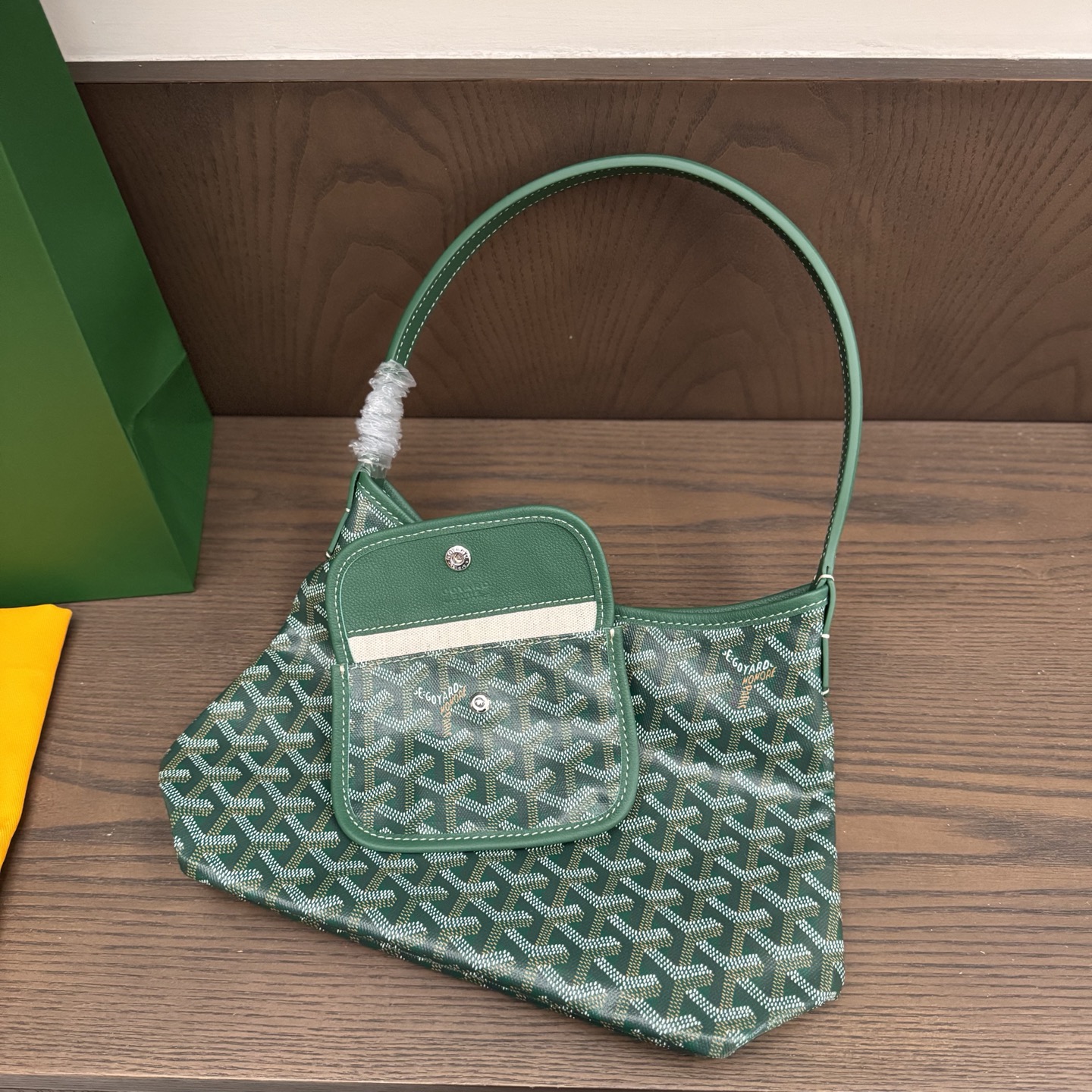 고야드 미니 호보 겨드랑이백